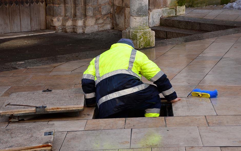 comment déboucher les canalisations Massy